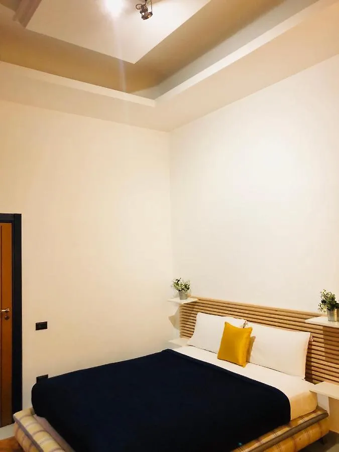 Smln Rooms & Suites Naples Italy