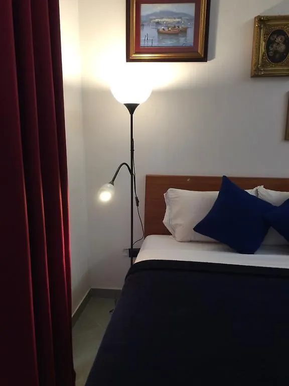 Smln Rooms & Suites Naples