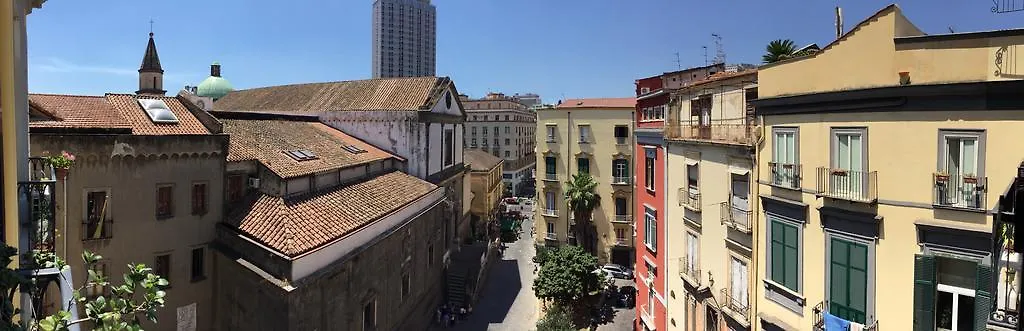 ** Bed & Breakfast Smln Rooms & Suites Naples Italy