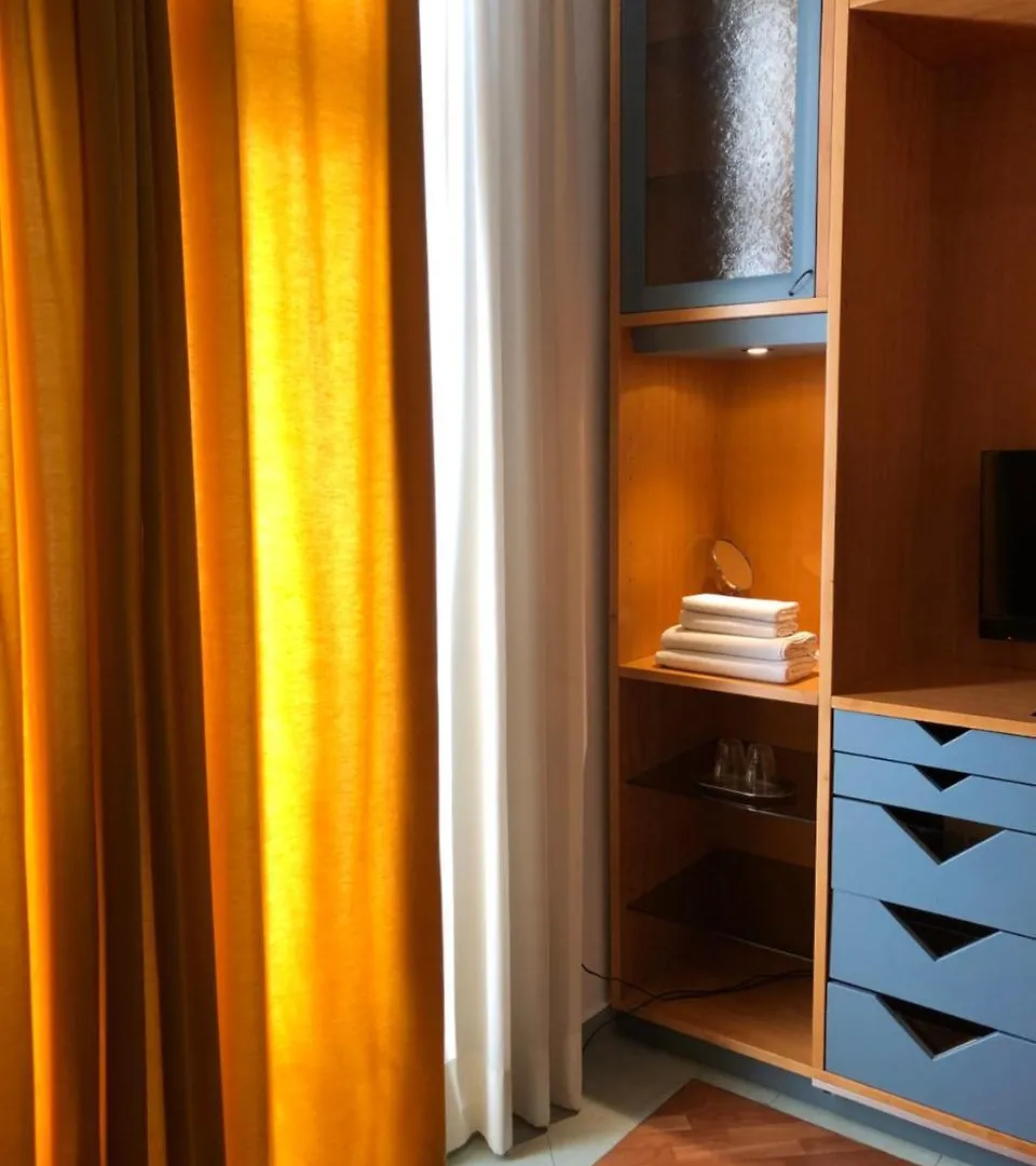Smln Rooms & Suites Naples