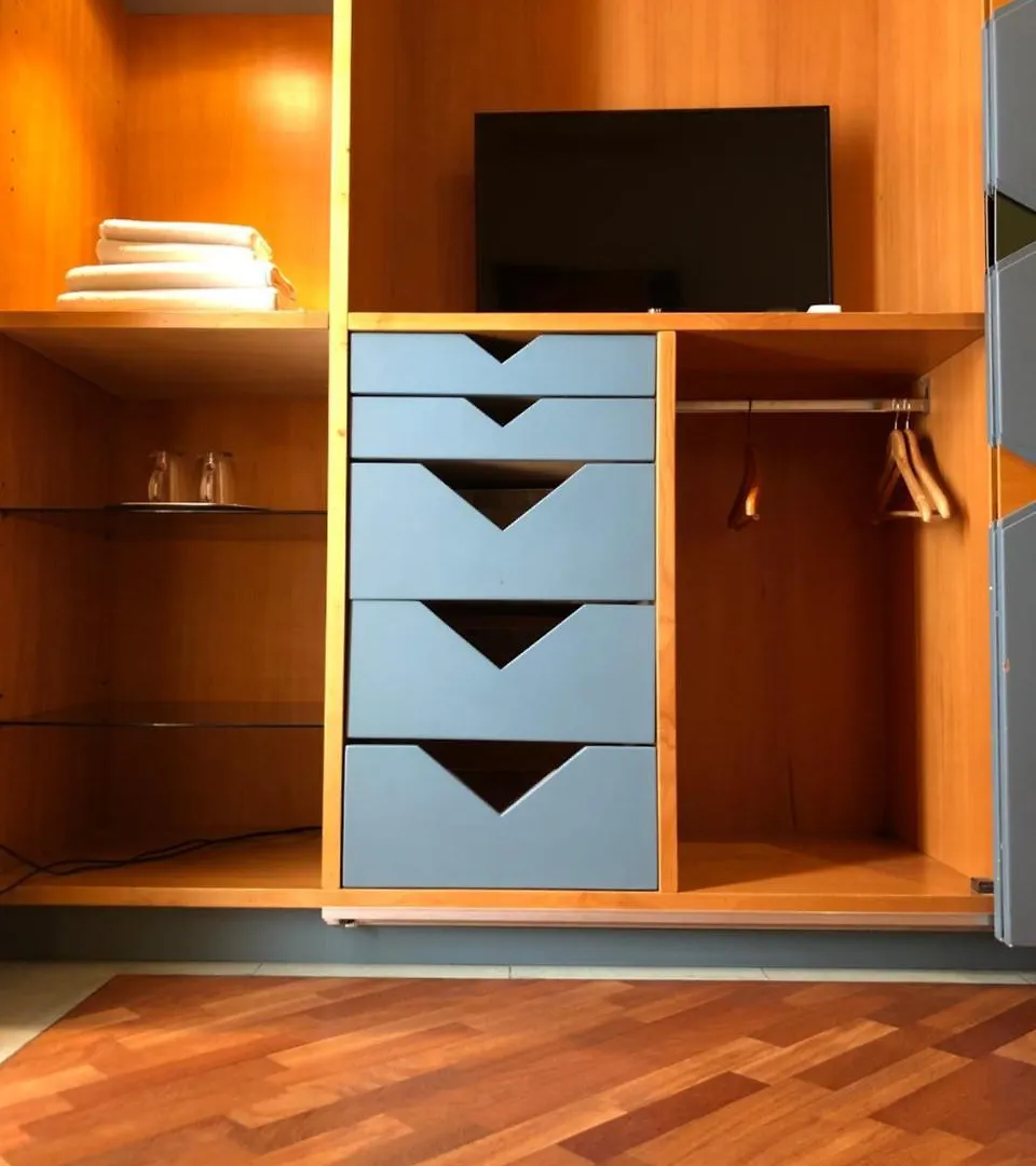 Smln Rooms & Suites Naples Italy