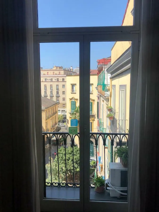 Smln Rooms & Suites Naples 2*,  Italy